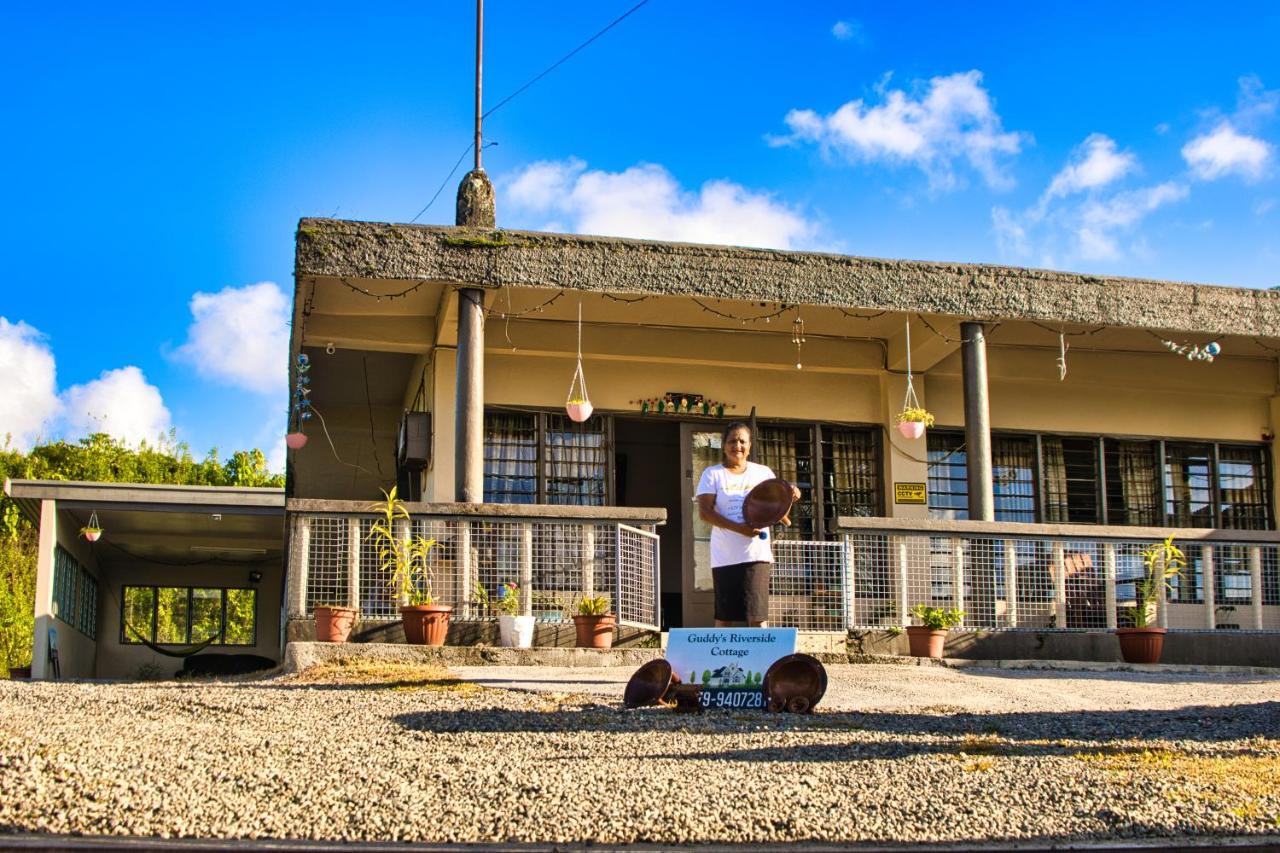 Guddy'S Riverside Cottage Nausori Bagian luar foto